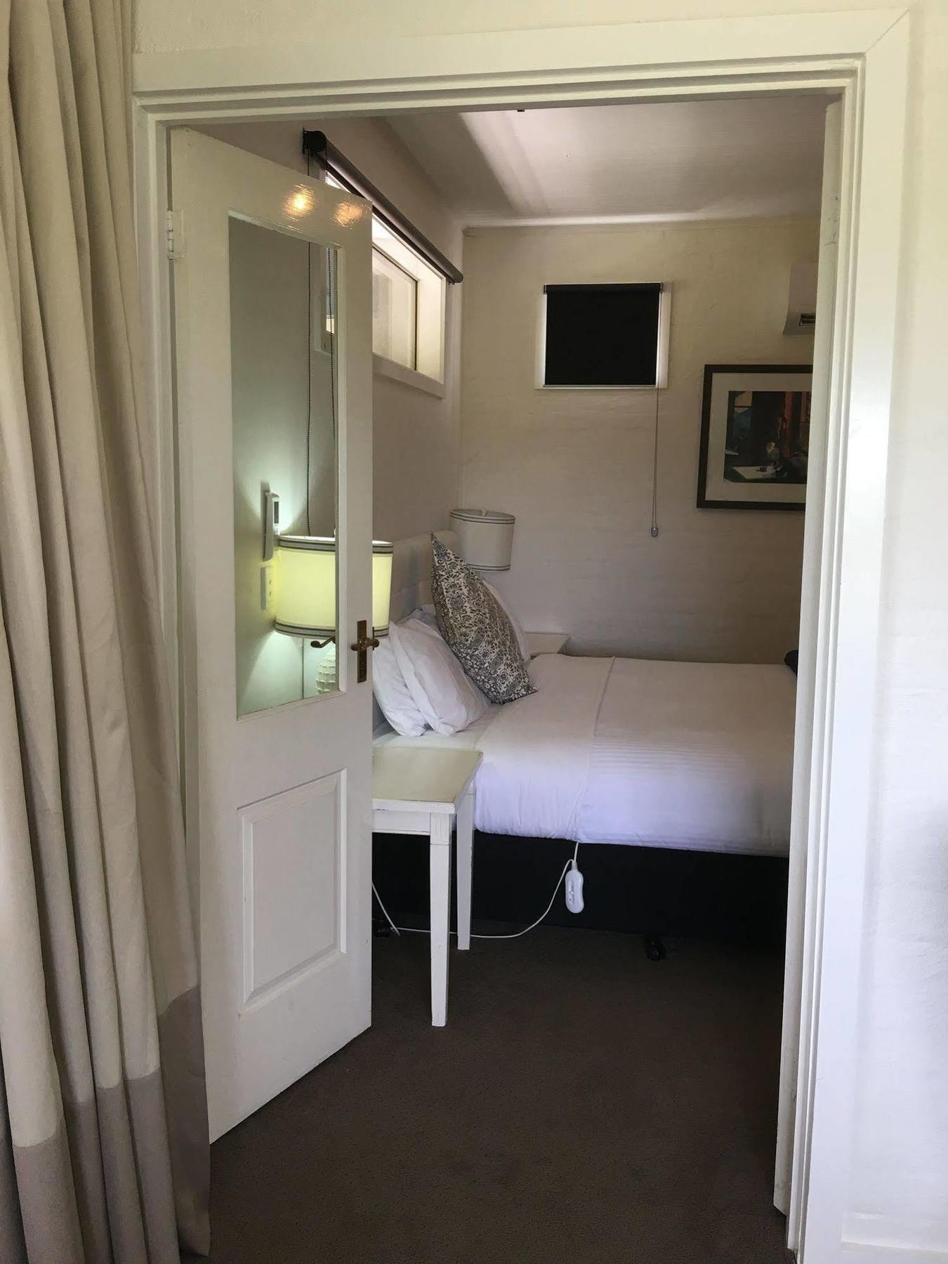 Norwood House Motel & Receptions Mornington Esterno foto